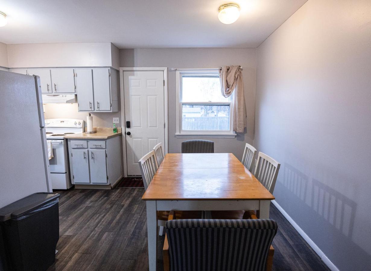 Cheerful Home With Free Parking And Wifi Rochester Esterno foto